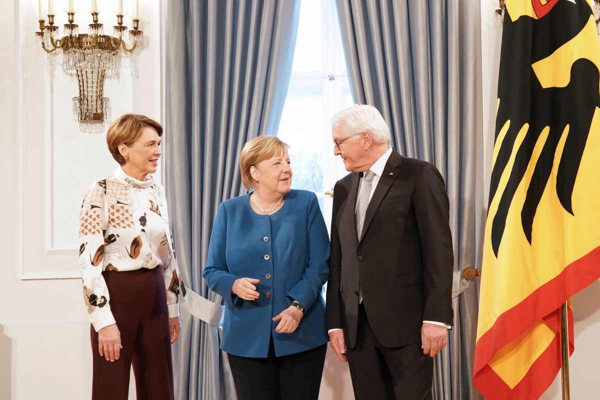 Bundespräsident Steinmeier und Bundeskanzlerin Merkel